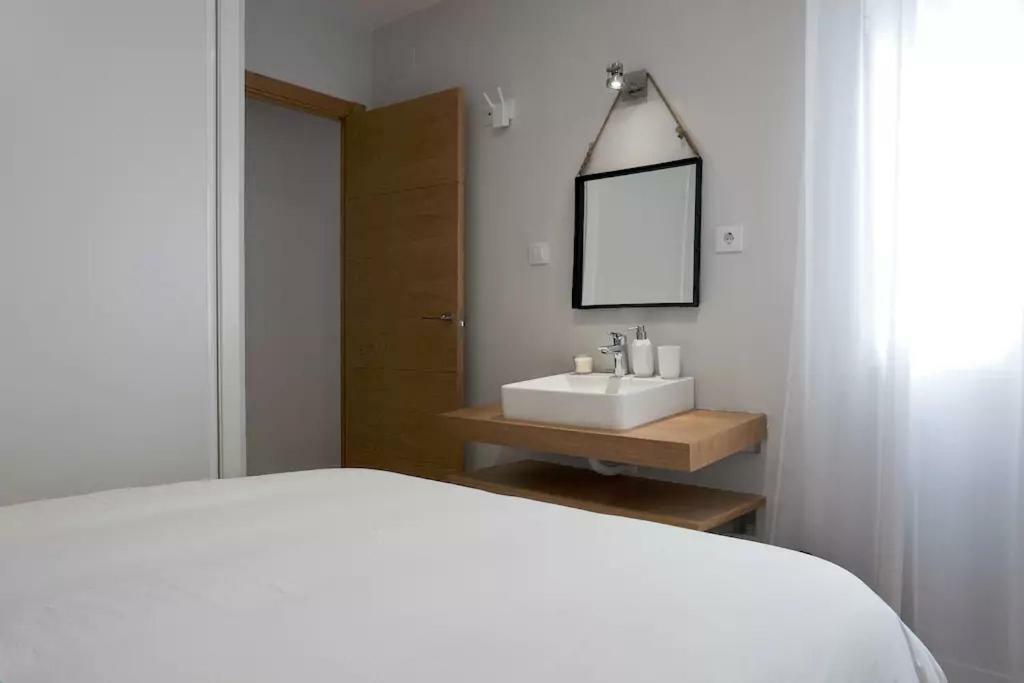 Luxury Apartment Merced By Nagoa Homes マラガ エクステリア 写真